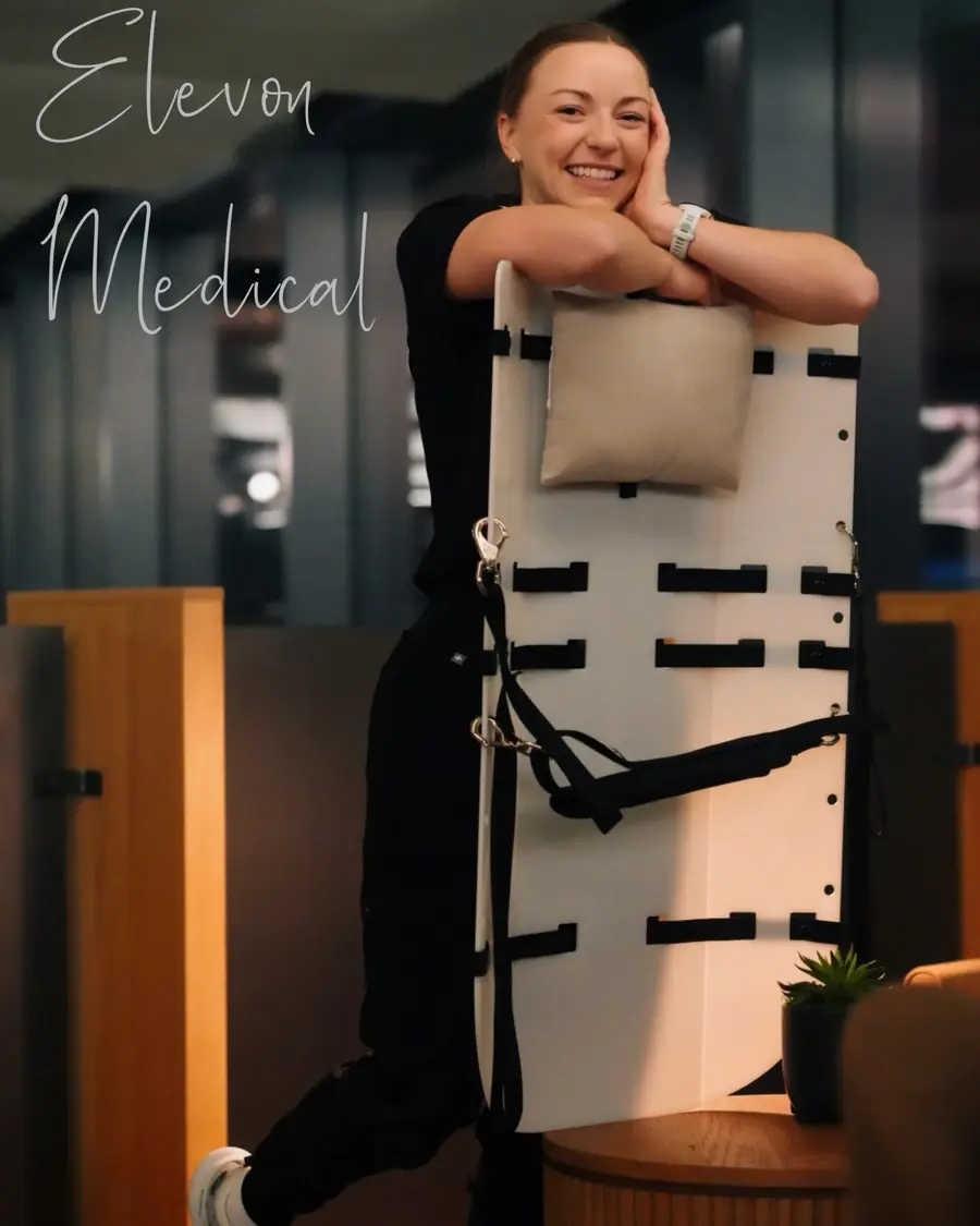 Elevon Medical founder with the device